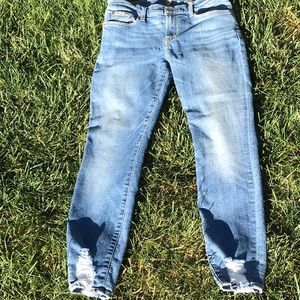 🥳SALE🥳. 7 for All Mankind distressed jeans.